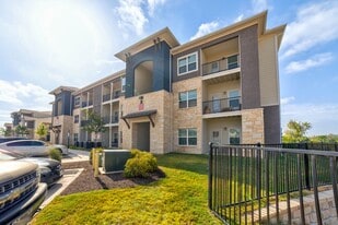 Residences of Stillwater in Georgetown, TX - Building Photo