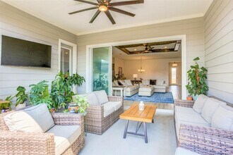 8313 Silhouette St in Austin, TX - Building Photo - Building Photo