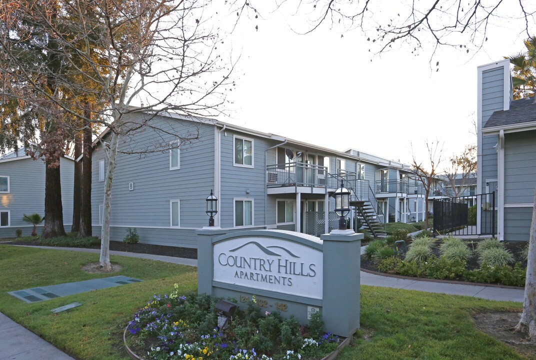 Country Hills in San Jose, CA - Foto de edificio