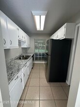 686 John Hancock Ln in Melbourne, FL - Building Photo - Building Photo