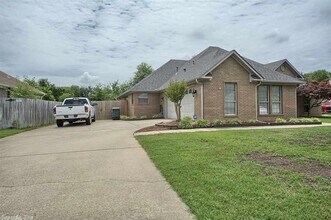 3045 Crawford Loop in Conway, AR - Building Photo - Building Photo