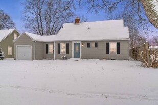 41 Lynbrook Ave in Tonawanda, NY - Building Photo