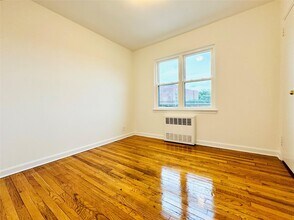 41-07 56th St in Queens, NY - Building Photo - Building Photo