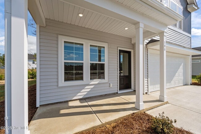 186 Citadel Dr in Sneads Ferry, NC - Building Photo - Building Photo