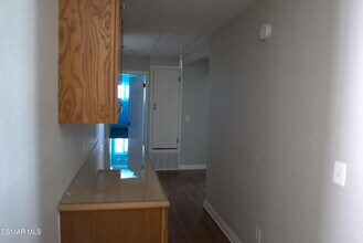 4865 Leeds St in Simi Valley, CA - Building Photo - Building Photo