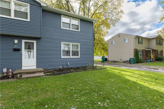 87 Moxon Dr in Rochester, NY - Building Photo - Building Photo