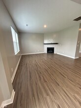 1269 Bristol Pl in Avon, IN - Foto de edificio - Building Photo