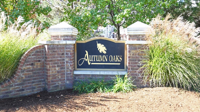 Autumn Oaks Apartments in Manchester, MO - Foto de edificio - Building Photo