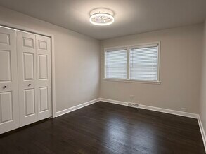 10061 Lacrosse Ave in Skokie, IL - Building Photo - Building Photo