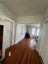 28 Thurston Ave in Newport, RI - Building Photo - Building Photo