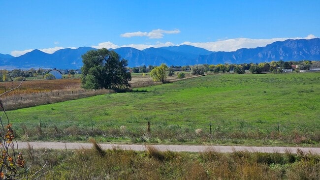 1858 Centaur Cir in Lafayette, CO - Foto de edificio - Building Photo