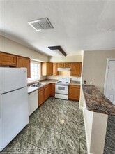 1187 U.S. Hwy 27 S in Sebring, FL - Foto de edificio - Building Photo