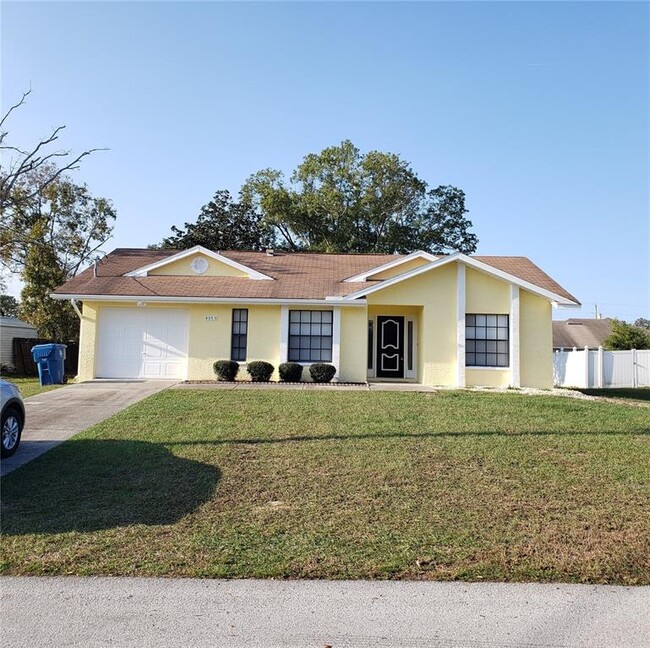 4373 Quintara St in Spring Hill, FL - Building Photo - Building Photo