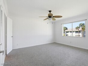 4130 Looking Glass Ln in Naples, FL - Building Photo - Building Photo