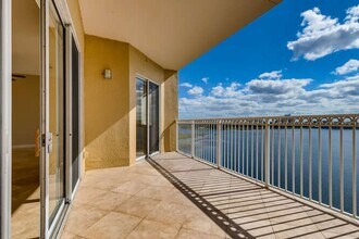 8749 The Esplanade in Orlando, FL - Building Photo - Building Photo