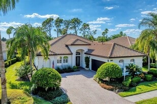 7753 US Open Loop in Lakewood Ranch, FL - Building Photo