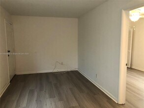 624 N J St in Lake Worth Beach, FL - Building Photo - Building Photo