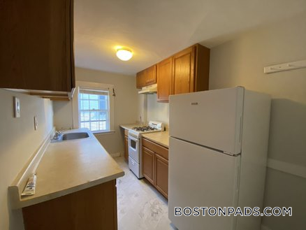 38 Gibson St in Cambridge, MA - Building Photo