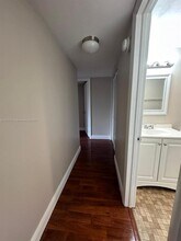 3390 Foxcroft Rd in Miramar, FL - Building Photo - Building Photo