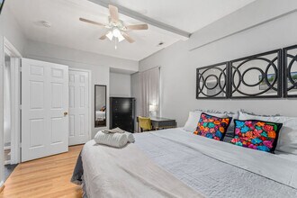 915 Lafayette Blvd, Unit A in Fredericksburg, VA - Building Photo - Building Photo