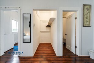 1420 Flower St in Los Angeles, CA - Building Photo
