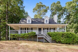 40 Breckenridge Ln in Powder Springs, GA - Building Photo