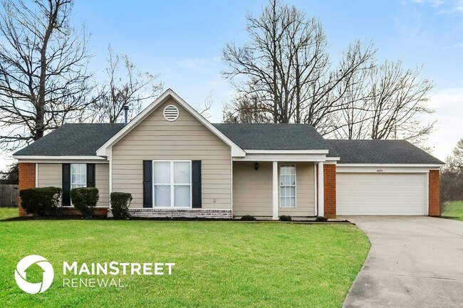 property at 4495 Andover Ln