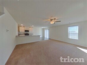 4008 Reinfield Dr in Inman, SC - Foto de edificio - Building Photo