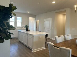 5120 Double Eagle Lp in Summerville, SC - Building Photo - Building Photo