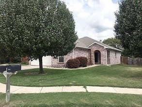 6304 Downeast Dr in Fort Worth, TX - Building Photo - Building Photo