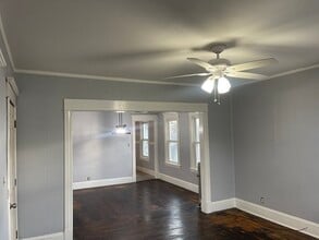 21 Santa Barbara St in Springfield, MA - Building Photo - Building Photo