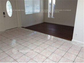 2017 Robert Way in Sacramento, CA - Building Photo - Building Photo