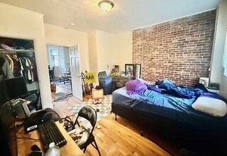 128 Hemenway St, Unit 1 in Boston, MA - Building Photo - Building Photo