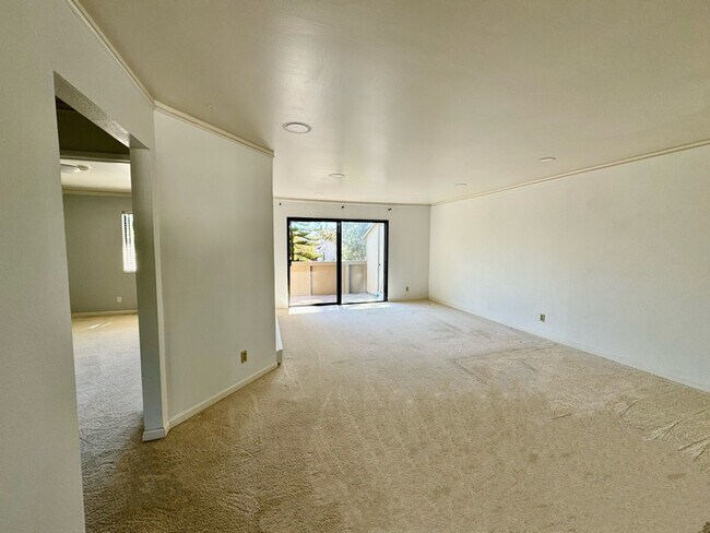 1038 N Abbott Ave in Milpitas, CA - Building Photo - Building Photo