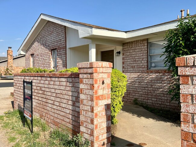 property at 2501 Haynes Ave
