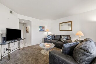 78121 Crimson Ct in La Quinta, CA - Building Photo - Building Photo