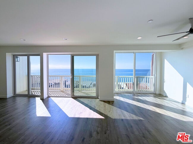 property at 11862 Ebbtide Ln