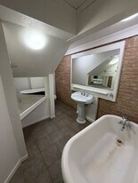 16920 Rocky Ridge Rd in Austin, TX - Building Photo