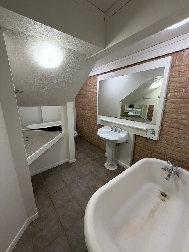 property at 16920 Rocky Ridge Rd