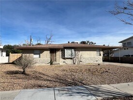 1425 Wengert Ave in Las Vegas, NV - Building Photo