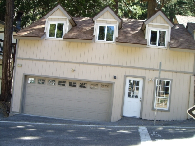 Top Town Apartments in Crestline, CA - Foto de edificio