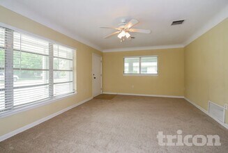 2237 Grove St in Sarasota, FL - Building Photo - Building Photo