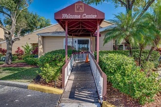 The Park at Avanti in Tampa, FL - Foto de edificio - Building Photo
