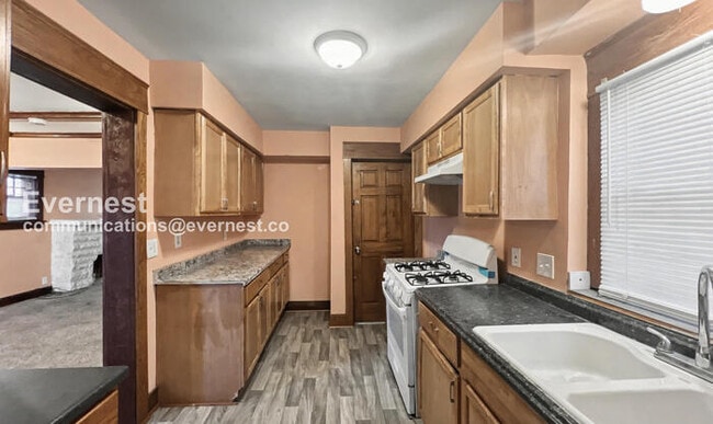 3019 Walrond Ave in Kansas City, MO - Building Photo - Building Photo