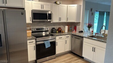 17430 Dumont Dr in Ft. Myers, FL - Building Photo - Building Photo