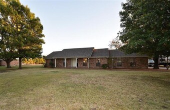 510 Woodcreek Dr in Princeton, TX - Building Photo - Building Photo