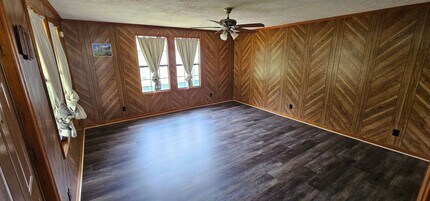 204 C St SE in Thomaston, GA - Building Photo - Building Photo