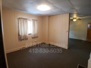 314 Church St in Herminie, PA - Building Photo - Building Photo