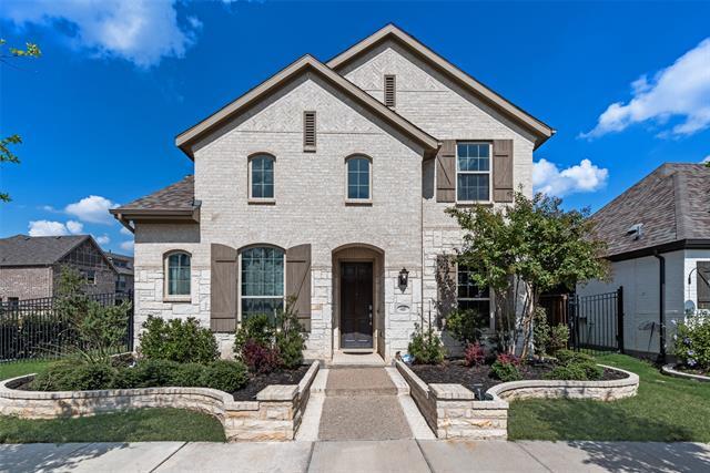 4407 Cinnamon Stone Dr in Arlington, TX - Building Photo
