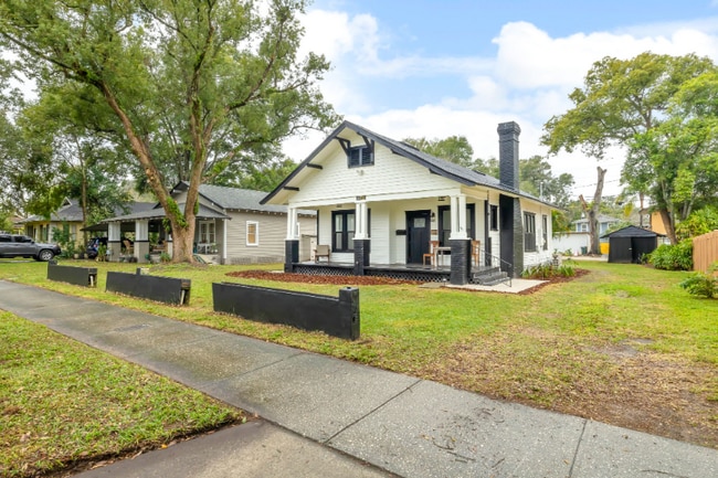 911 S Missouri Ave in Lakeland, FL - Building Photo - Building Photo